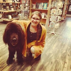 Meet your Posher, Erin Mae